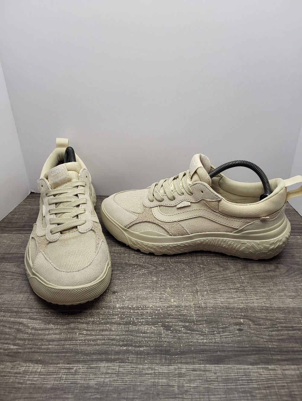 VANS UltraRange Neo VR3 Men's Size 9 Wms 10.5 Shoes Sneakers Tan Cream Beige New